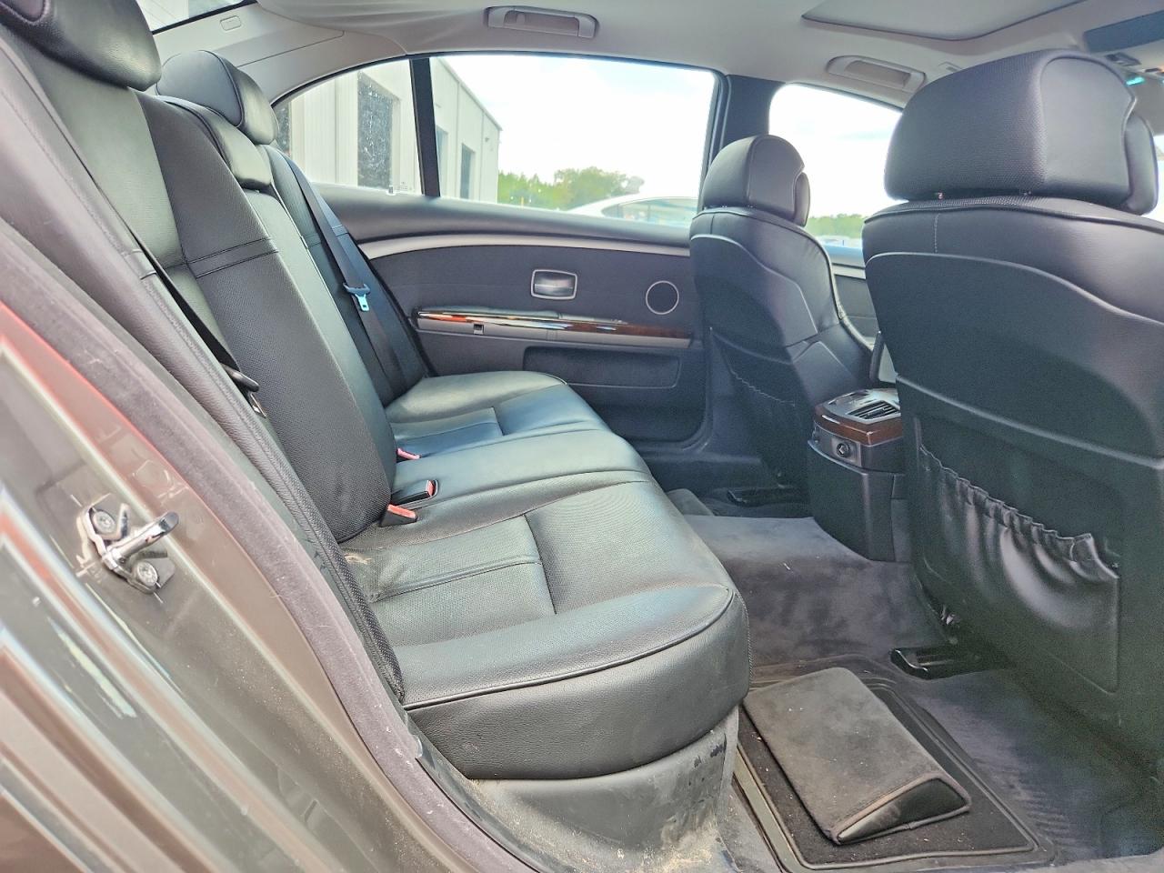 2003 BMW 7 SERIES