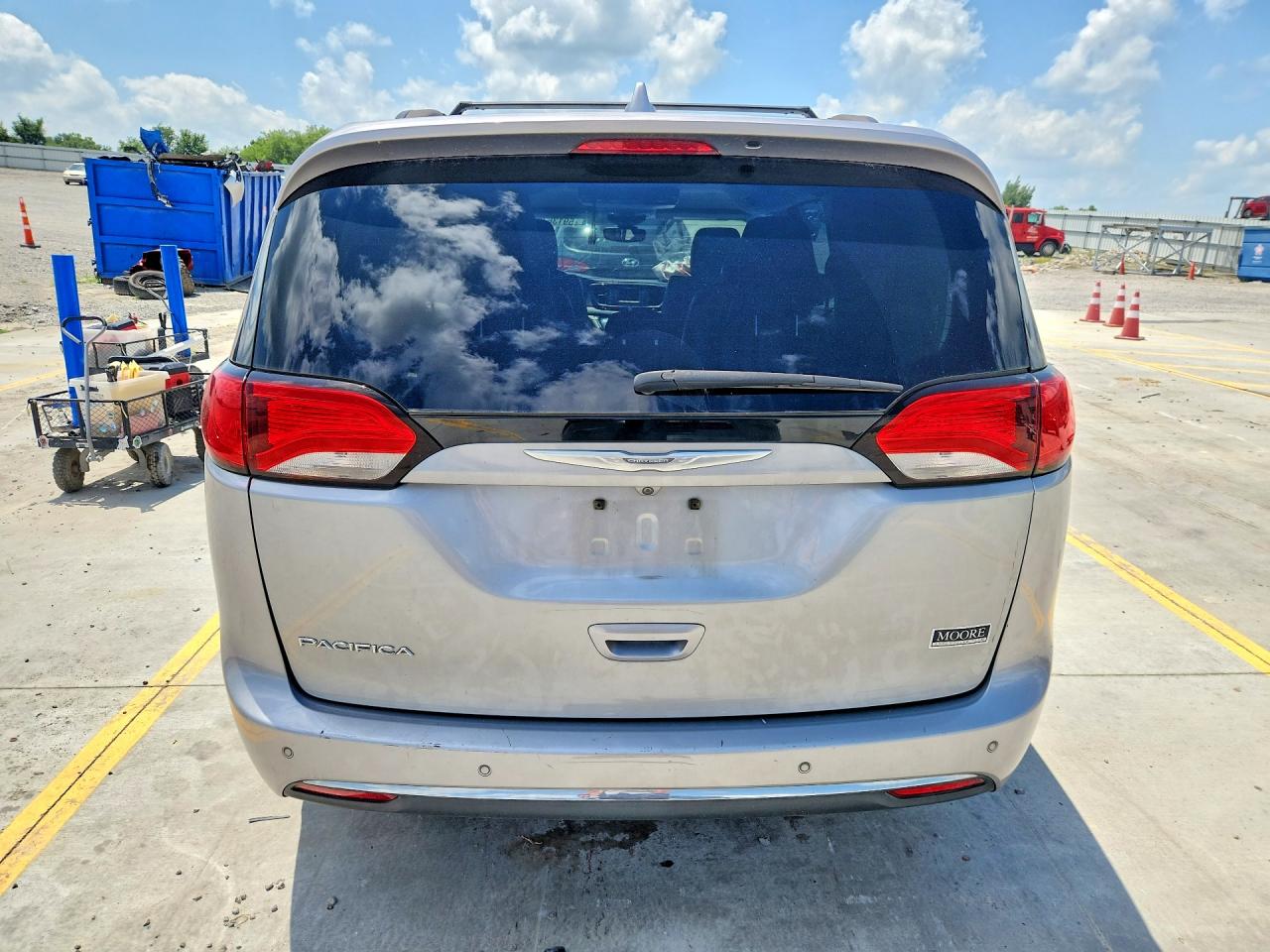 2017 CHRYSLER PACIFICA