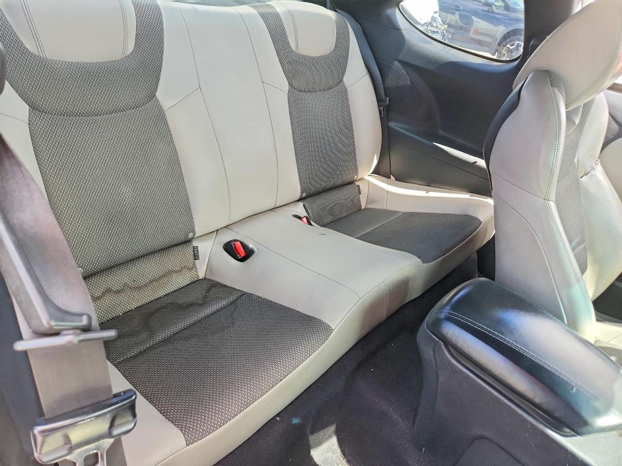 2013 HYUNDAI GENESIS