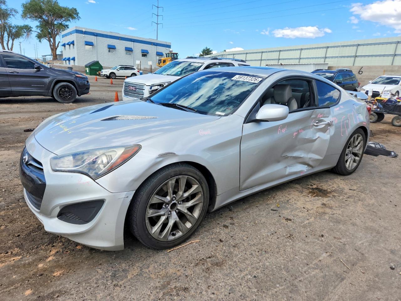 2013 HYUNDAI GENESIS