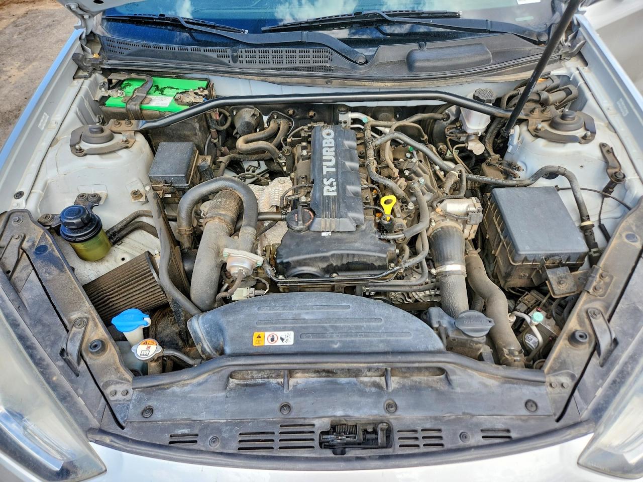 2013 HYUNDAI GENESIS