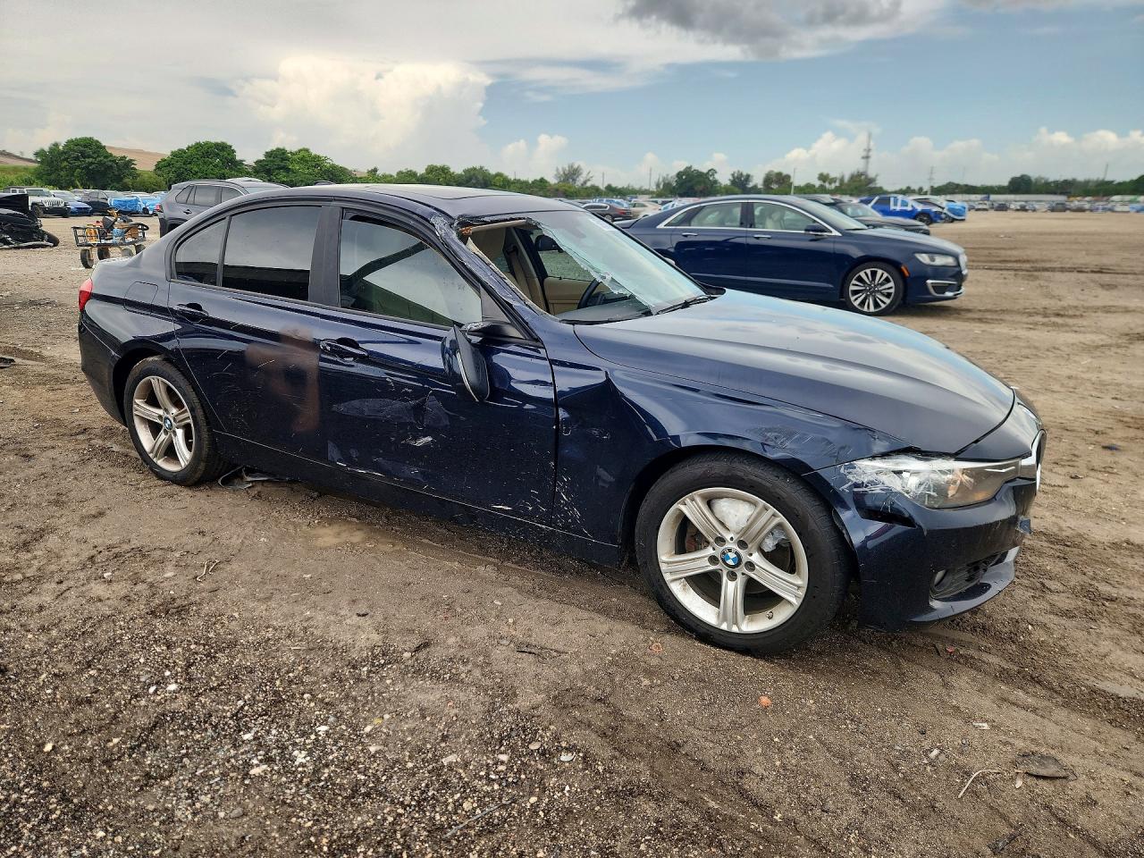 2014 BMW 3 SERIES