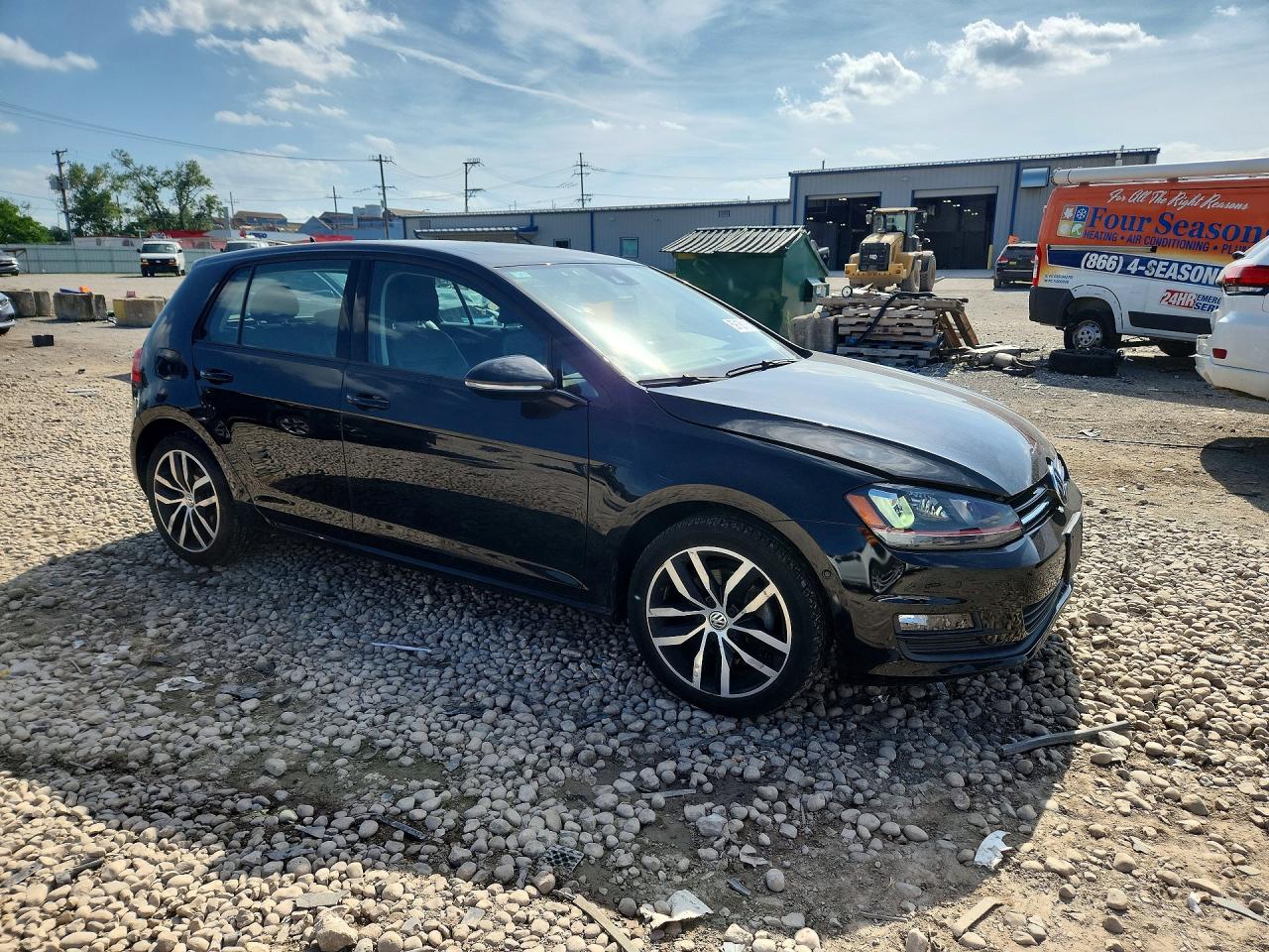 2016 VOLKSWAGEN GOLF