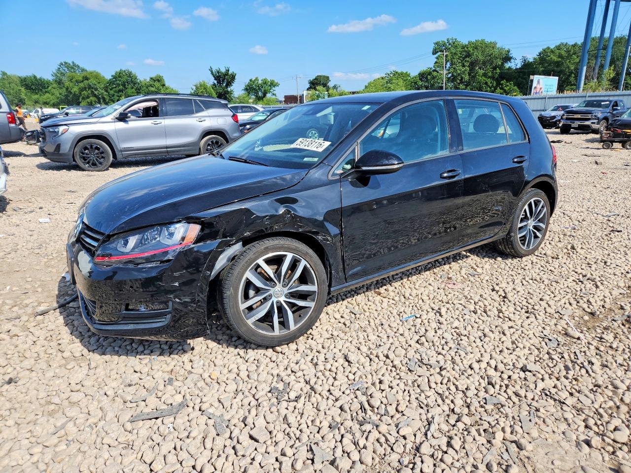 2016 VOLKSWAGEN GOLF