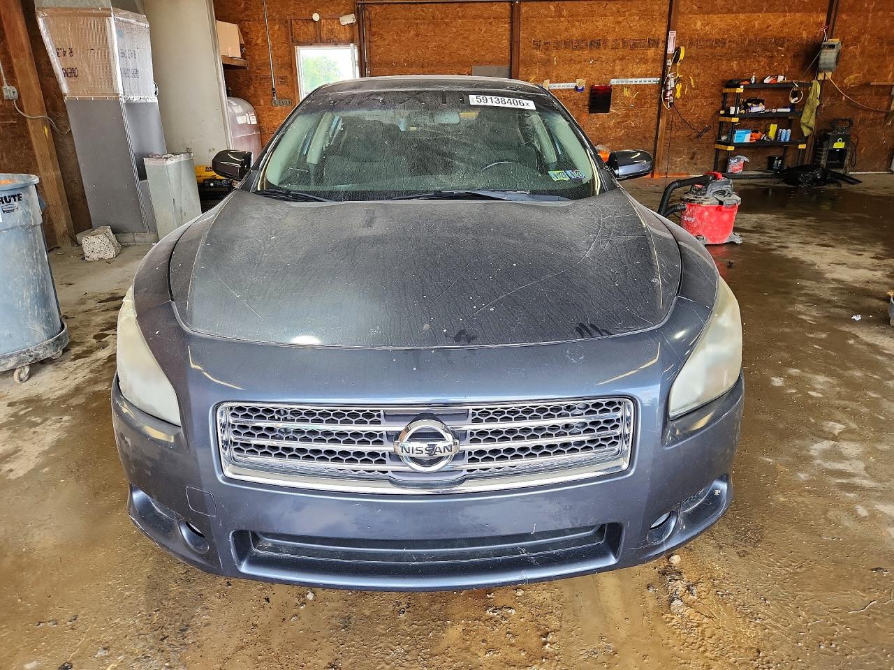 2010 NISSAN MAXIMA