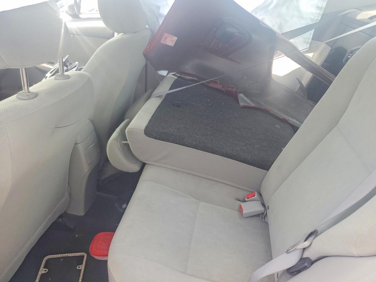 2011 TOYOTA COROLLA
