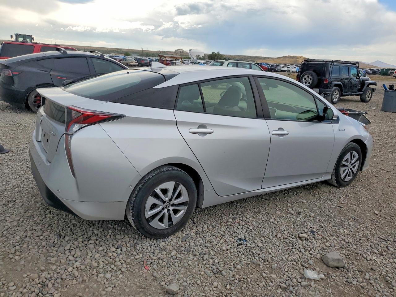 2018 TOYOTA PRIUS