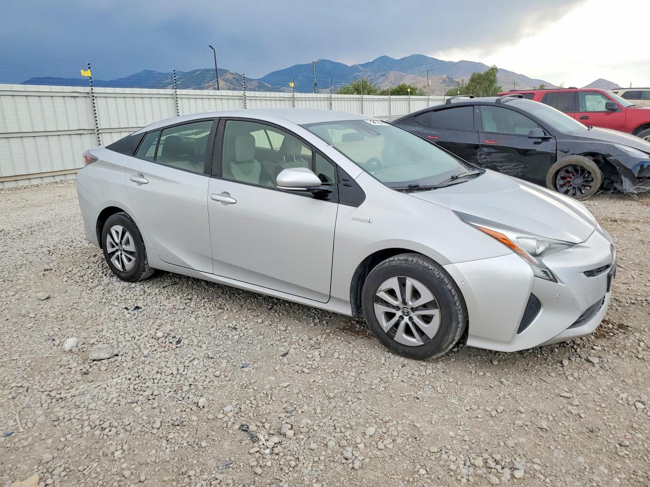 2018 TOYOTA PRIUS