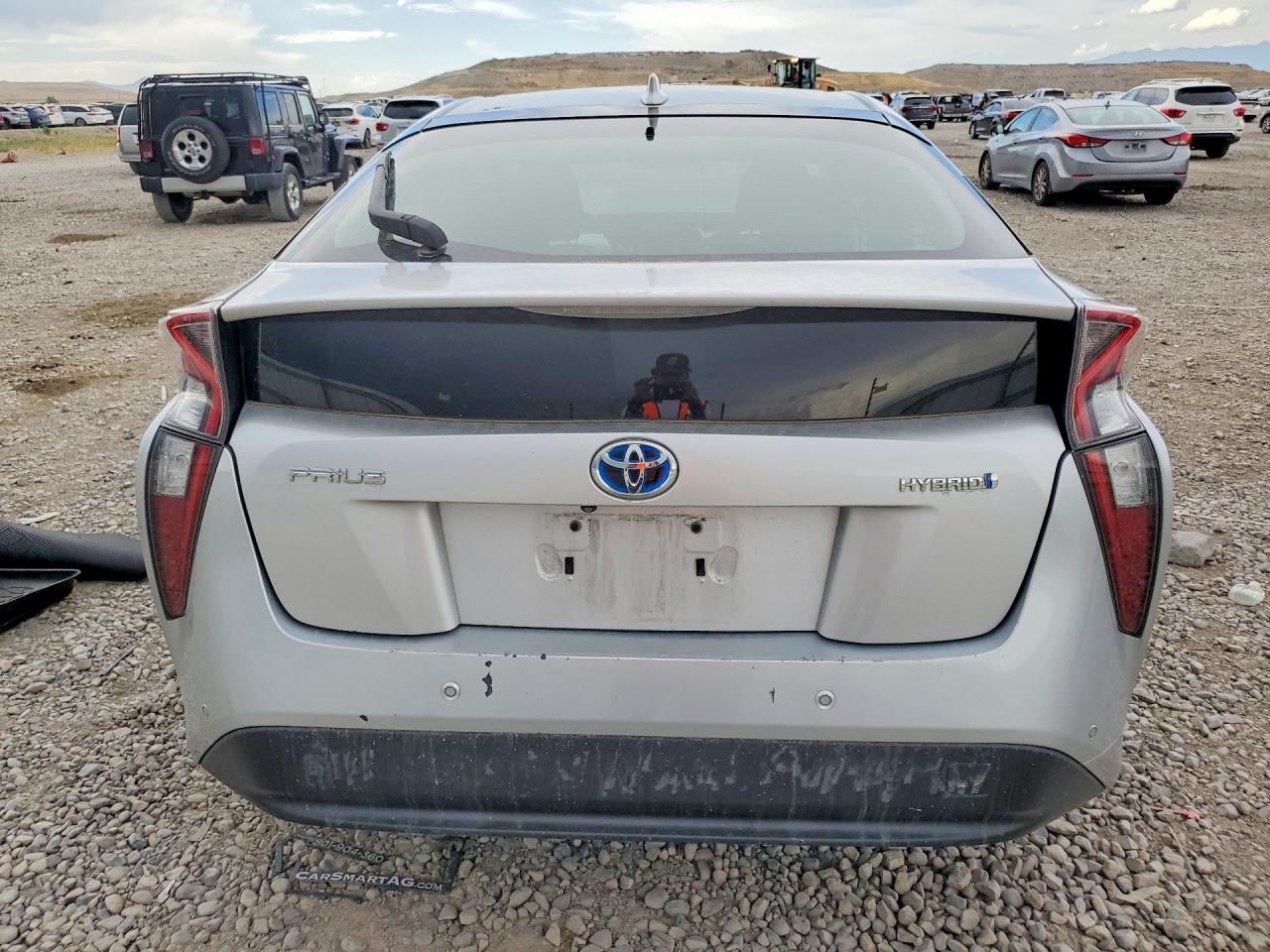 2018 TOYOTA PRIUS
