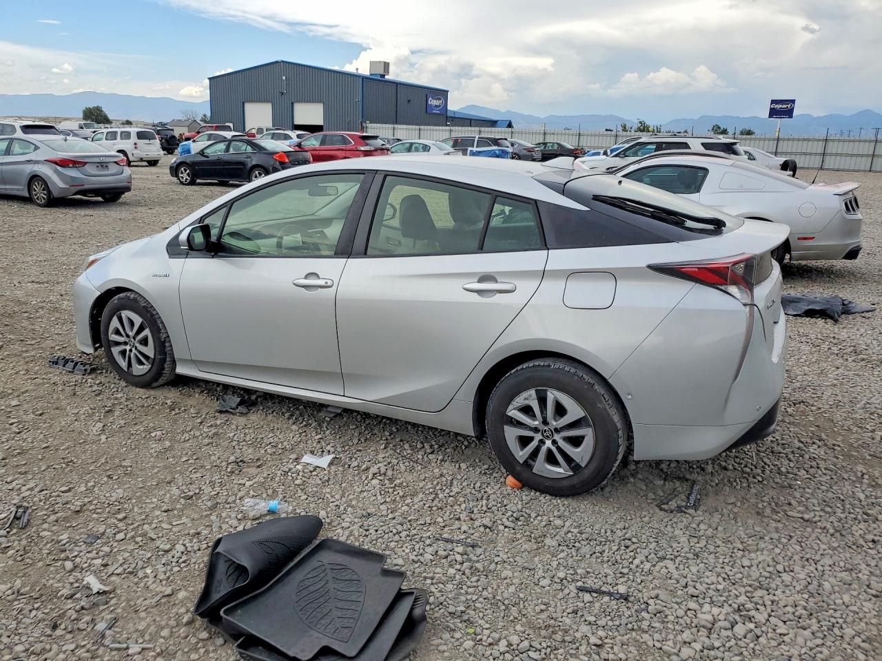2018 TOYOTA PRIUS