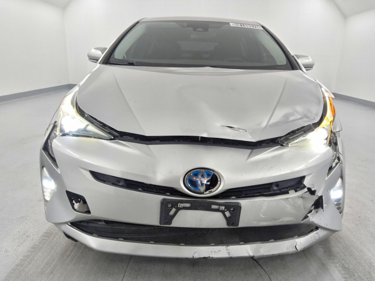 2018 TOYOTA PRIUS