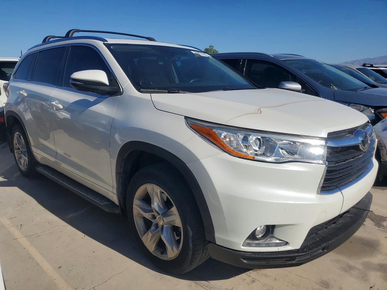 2015 TOYOTA HIGHLANDER