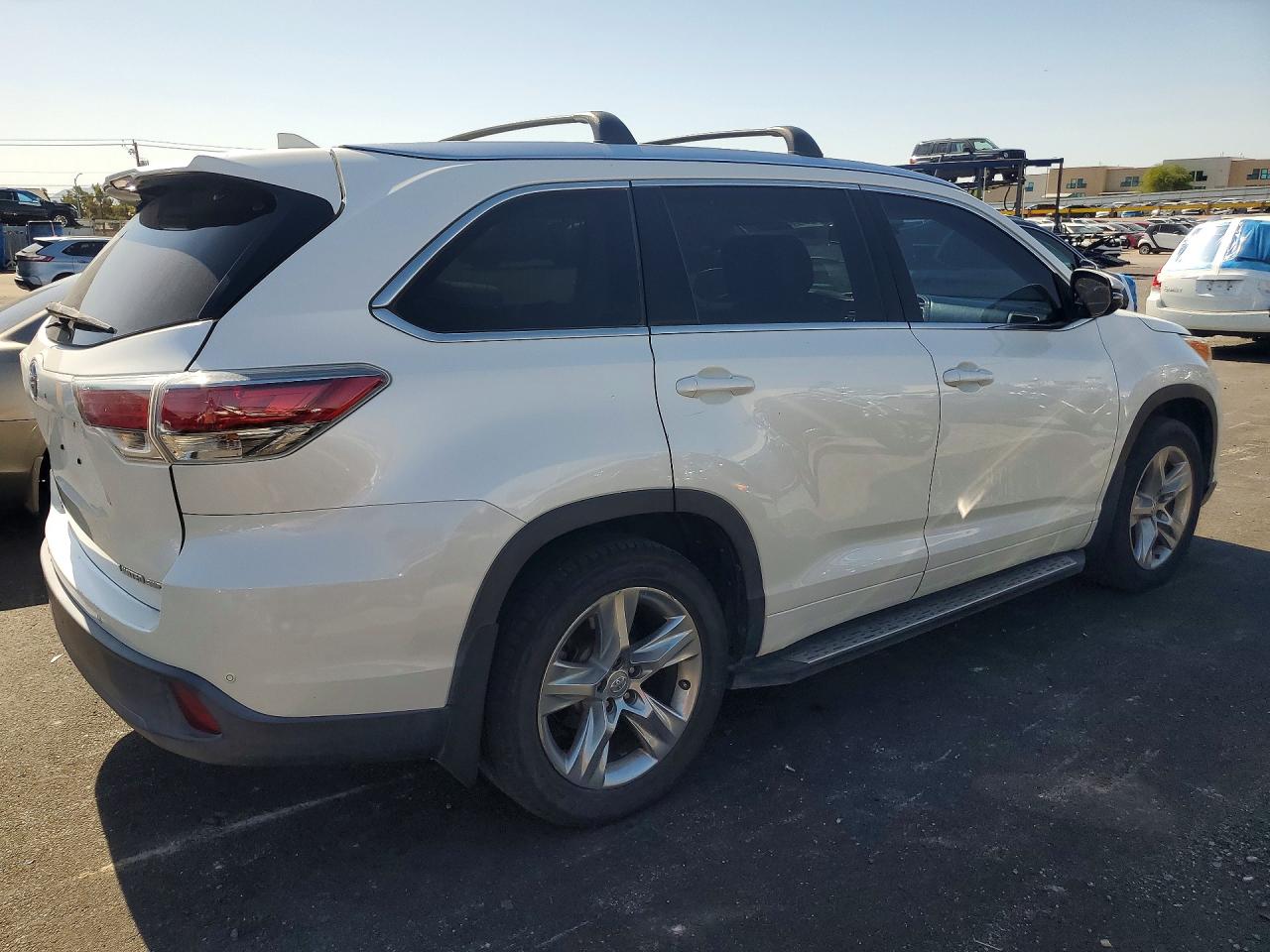 2015 TOYOTA HIGHLANDER