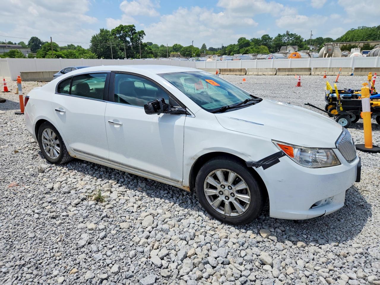 2011 BUICK LACROSSE