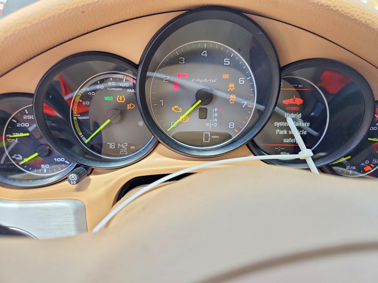 2016 PORSCHE PANAMERA