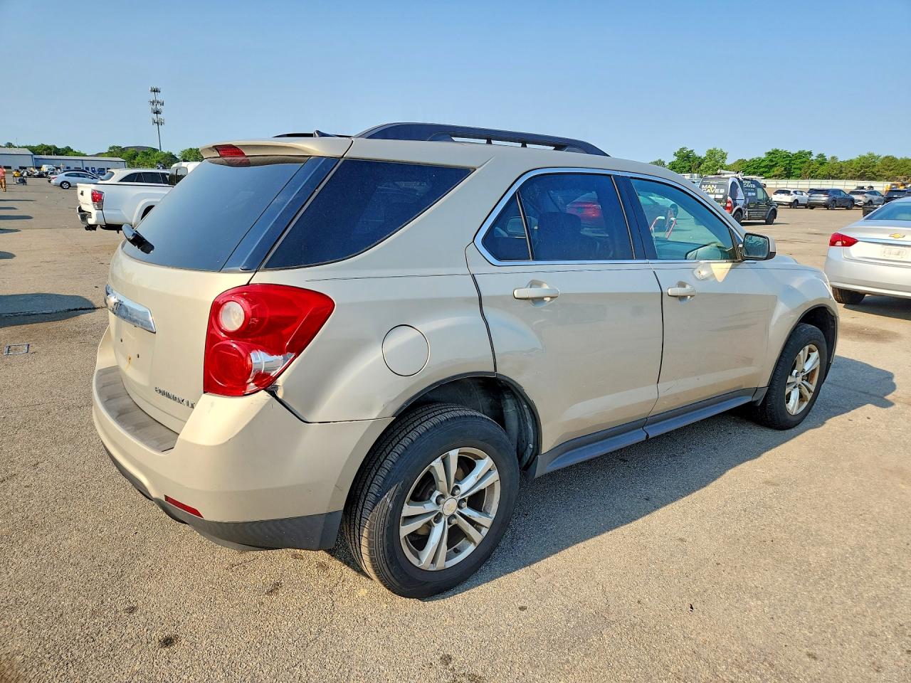 2010 CHEVROLET EQUINOX