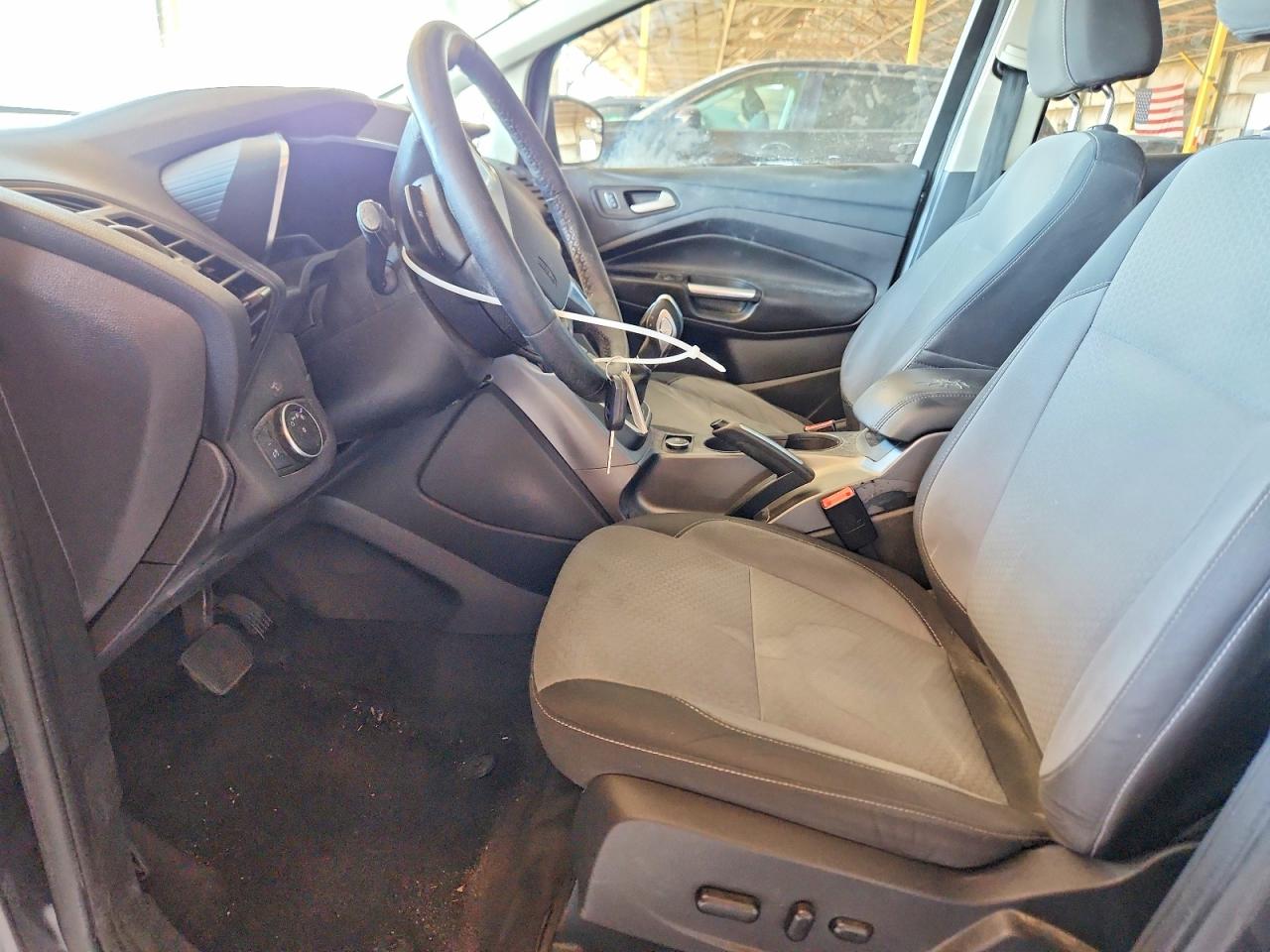 2017 FORD CMAX