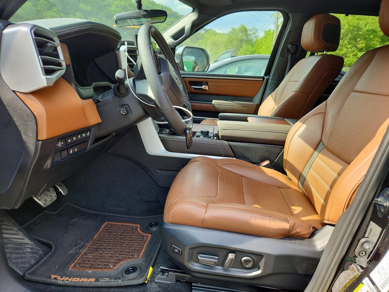 2024 TOYOTA TUNDRA