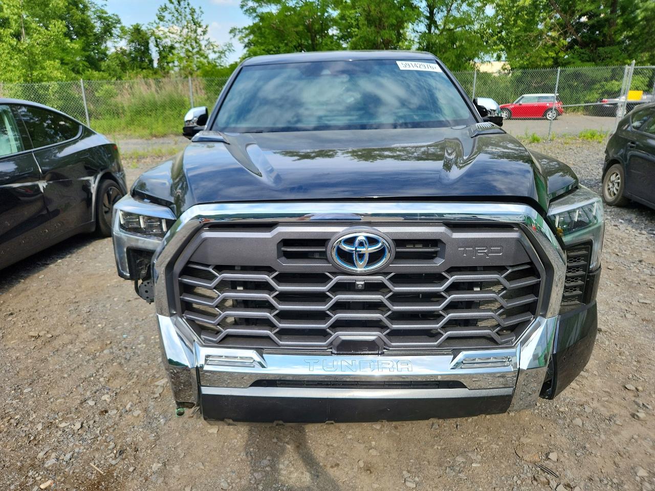 2024 TOYOTA TUNDRA