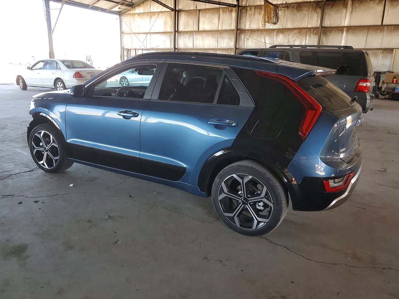 2025 KIA NIRO