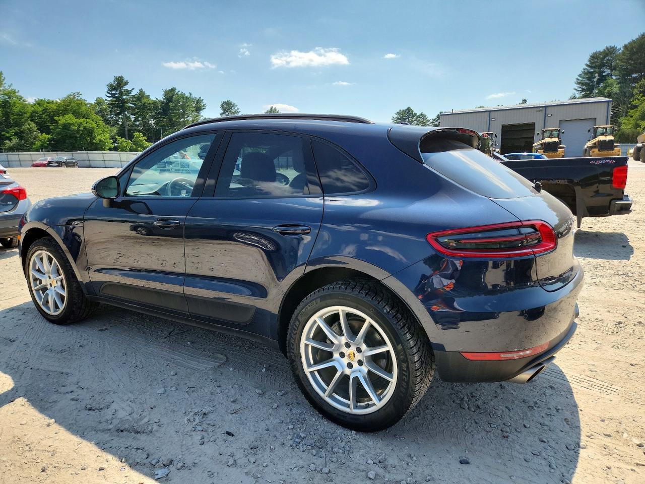 2018 PORSCHE MACAN