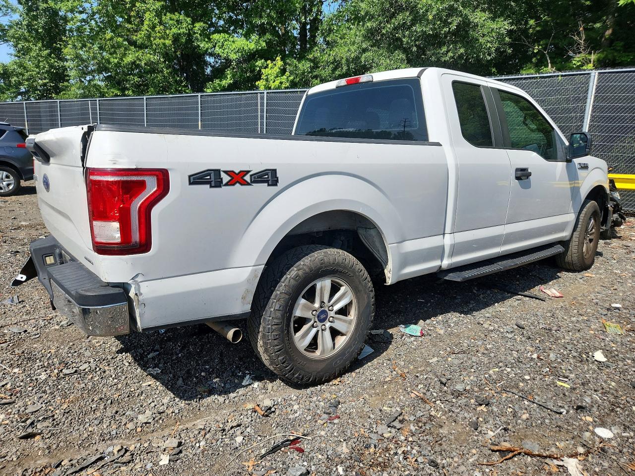 2015 FORD F150 SUPER