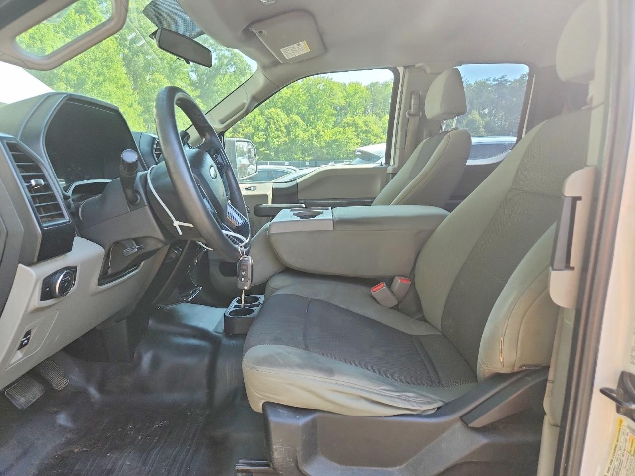 2015 FORD F150 SUPER