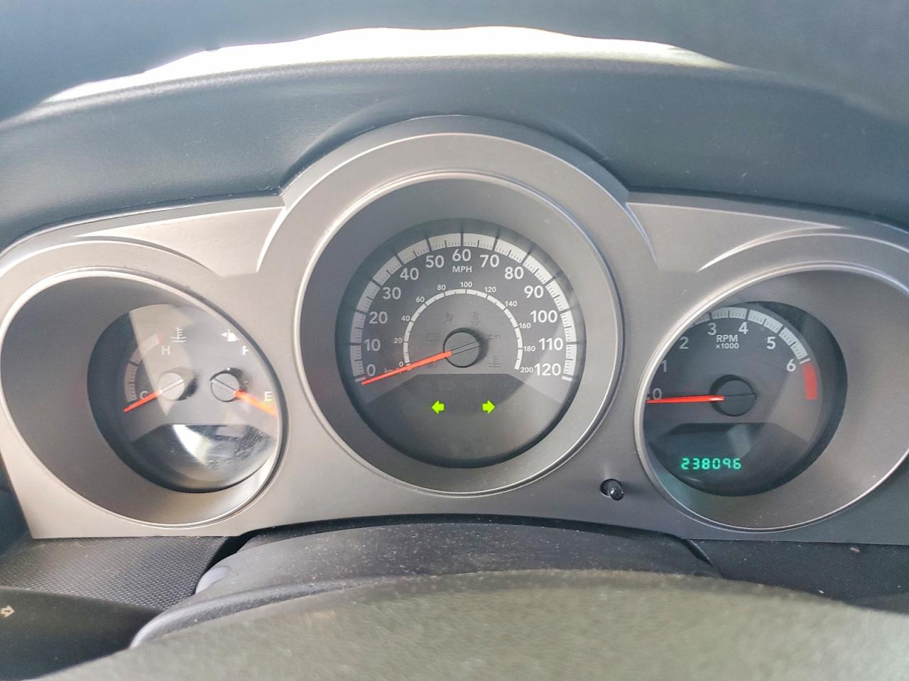 2010 DODGE AVENGER