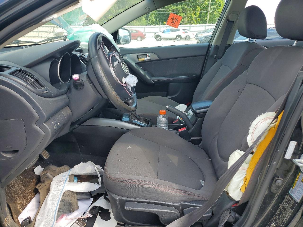 2011 KIA FORTE