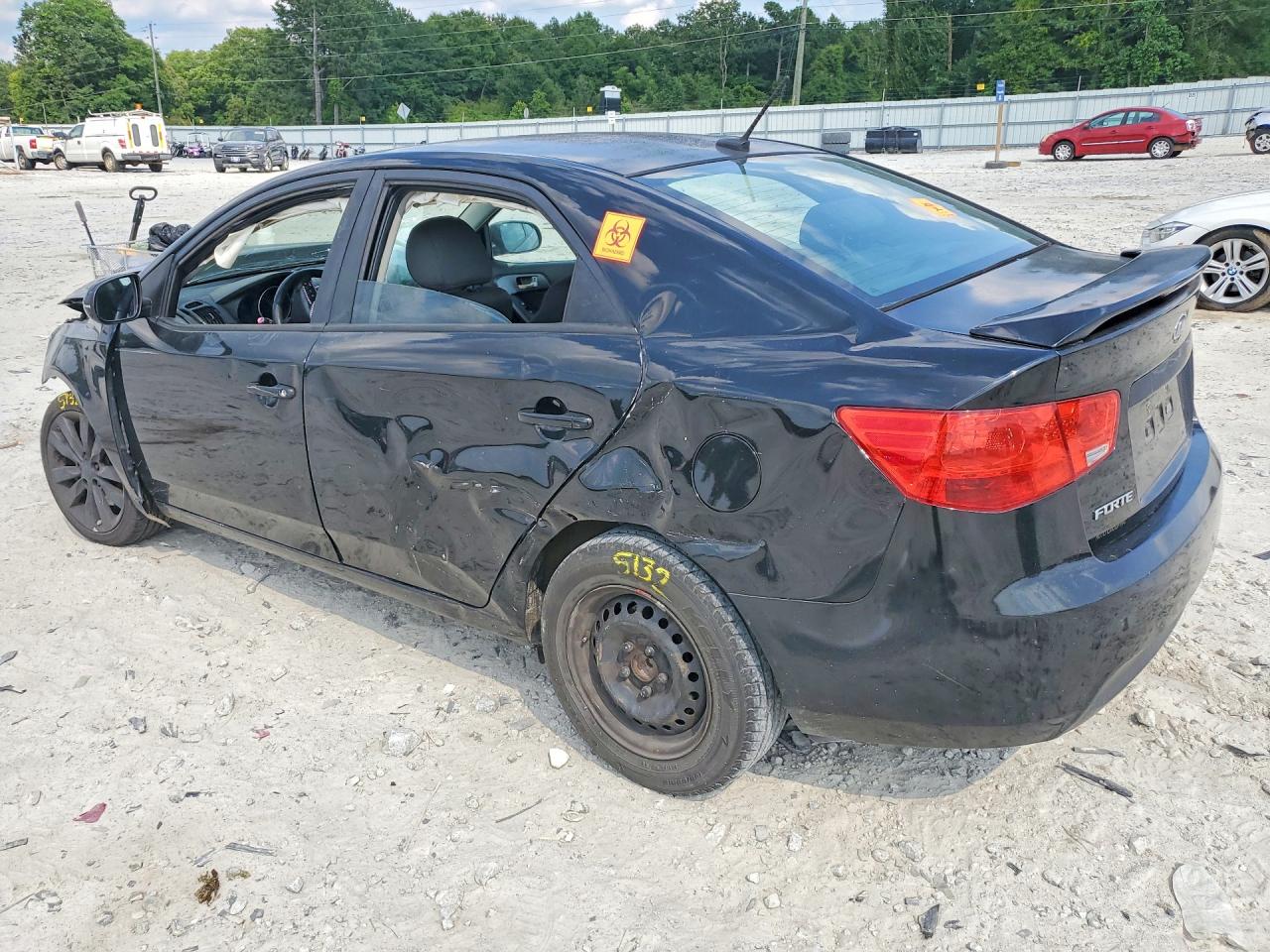 2011 KIA FORTE