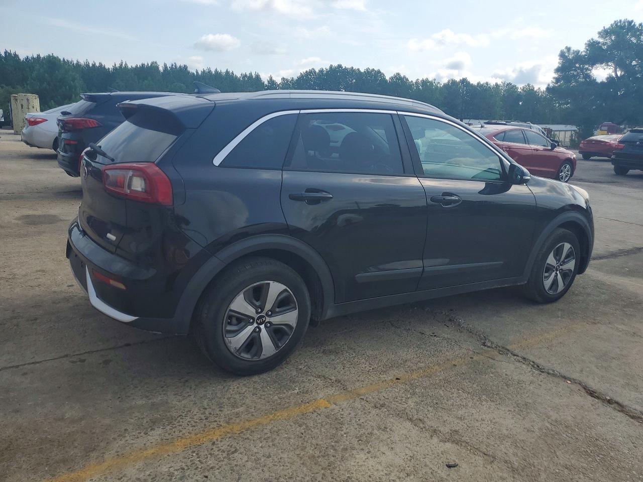 2017 KIA NIRO LXS S
