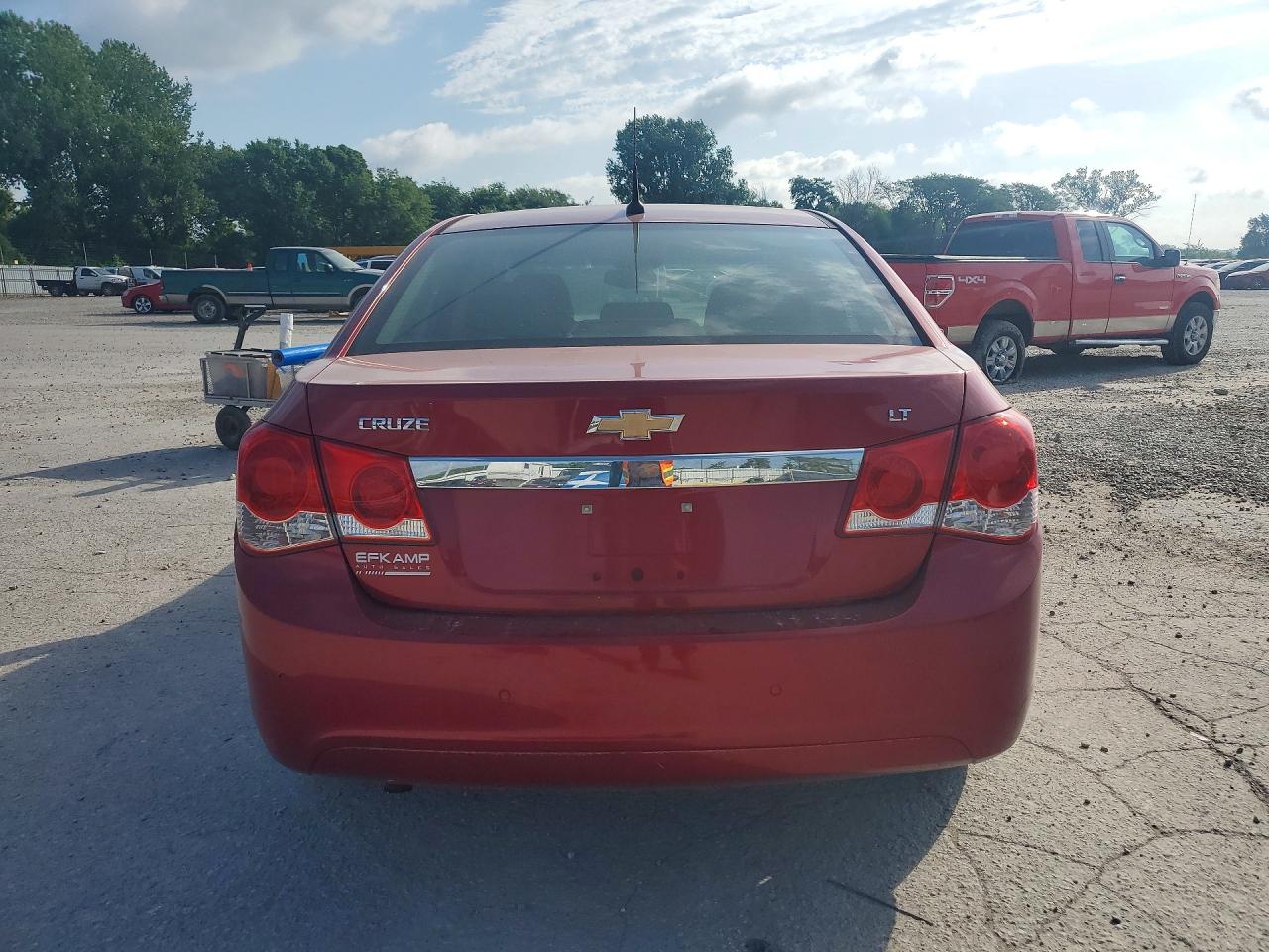 2011 CHEVROLET CRUZE