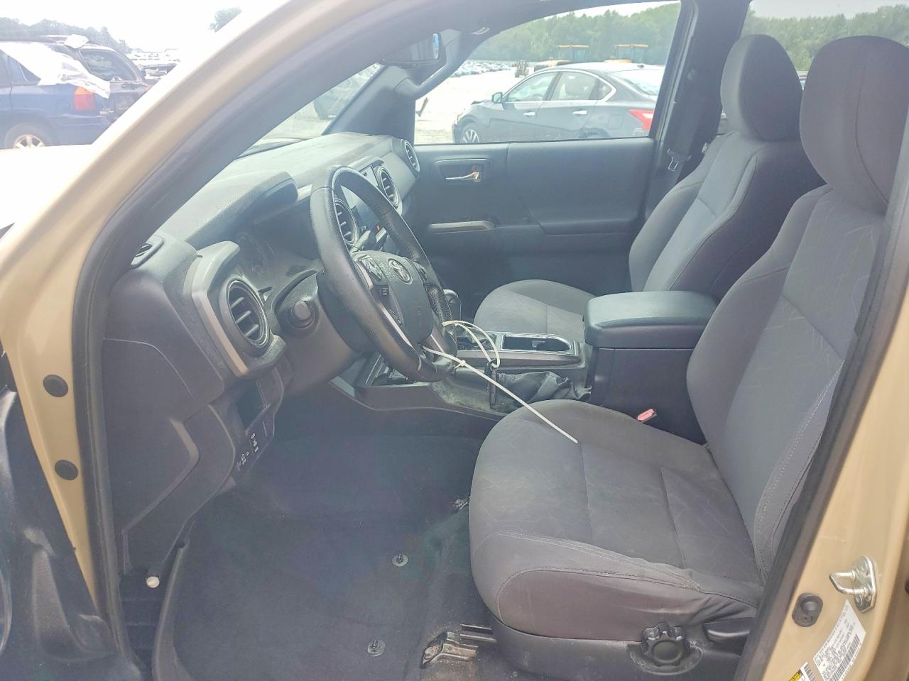2016 TOYOTA TACOMA