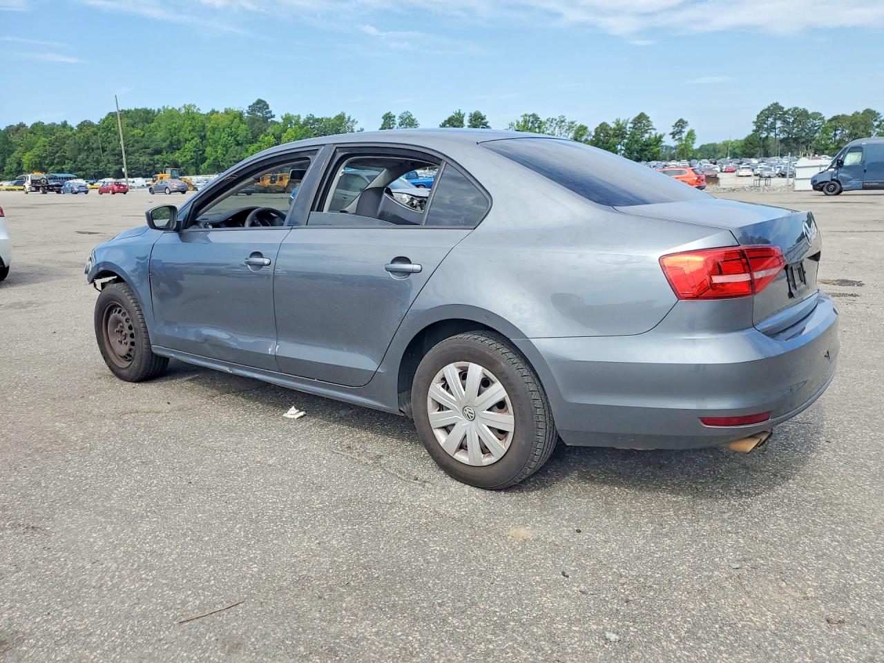 2015 VOLKSWAGEN JETTA