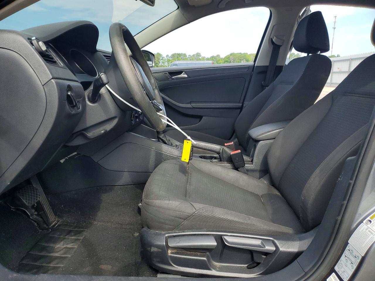 2015 VOLKSWAGEN JETTA