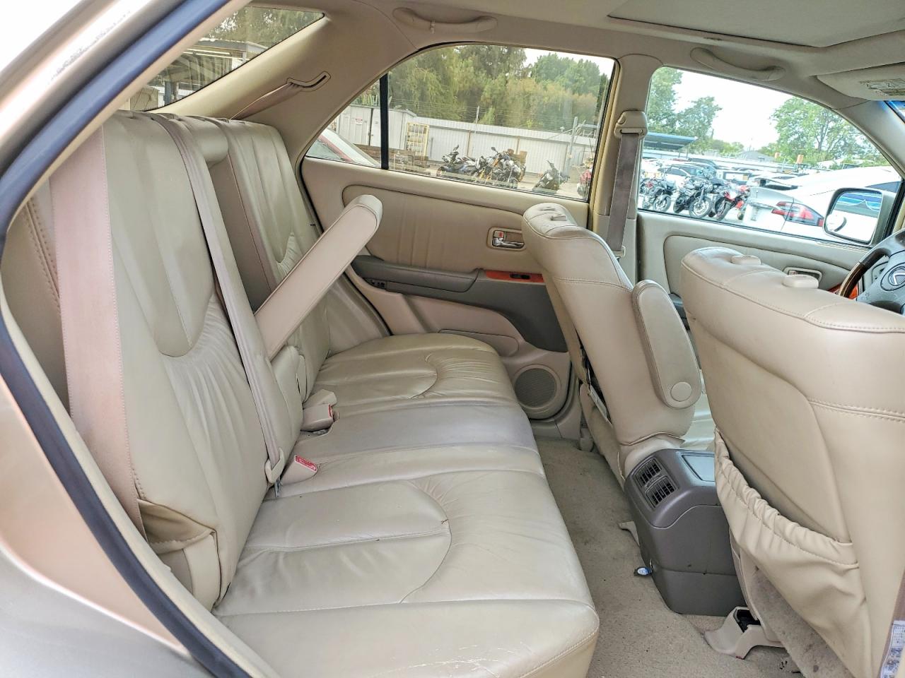 2001 LEXUS RX300