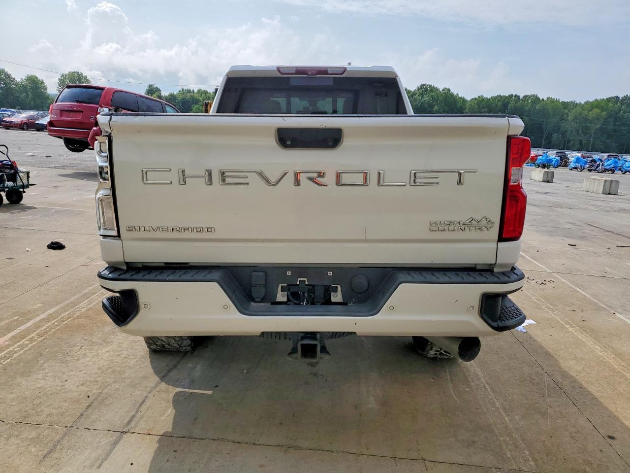 2020 CHEVROLET SILVERADO