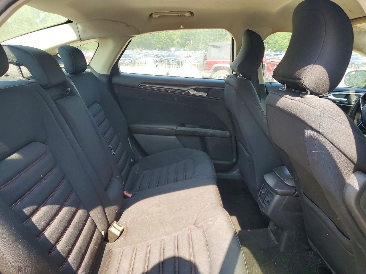 2016 FORD FUSION