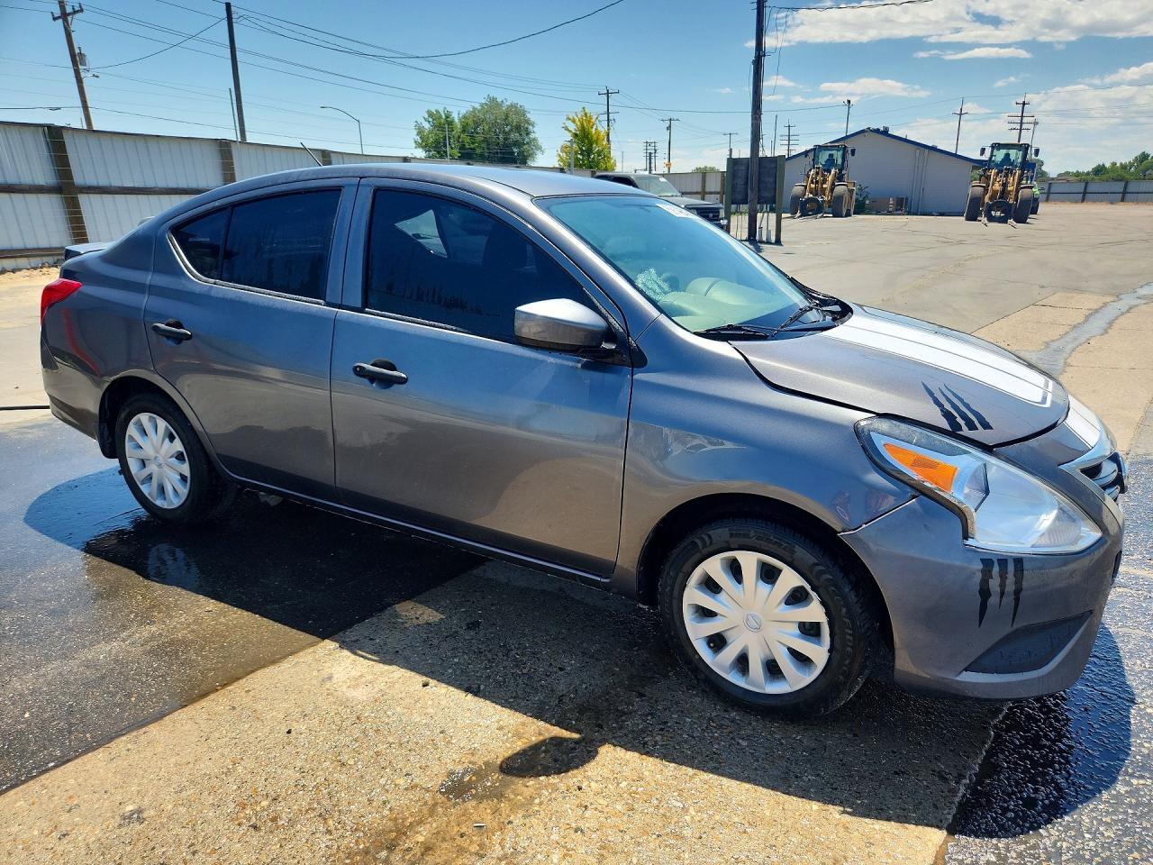 2019 NISSAN VERSA