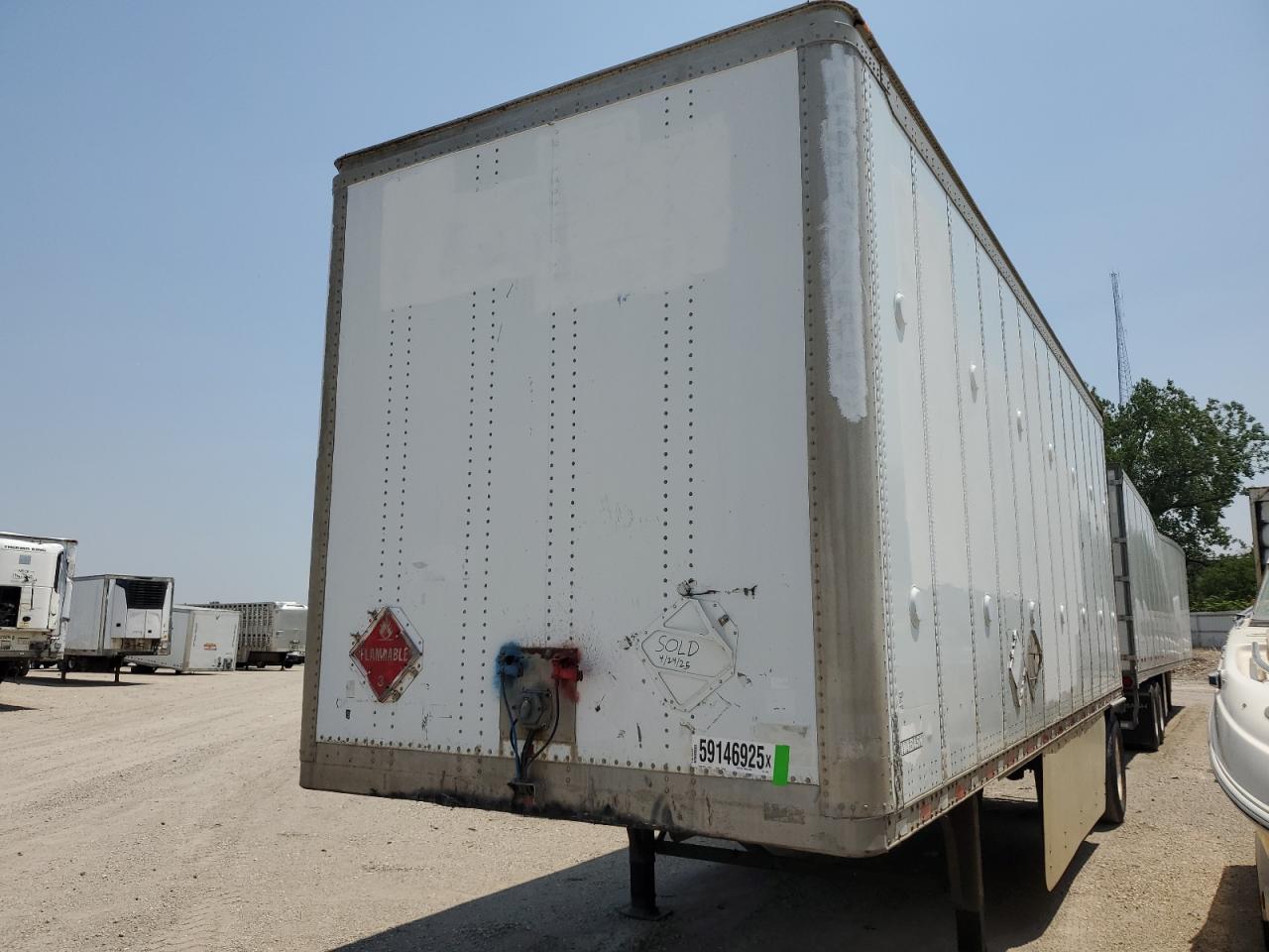 2004 WABASH 28 TRAILER