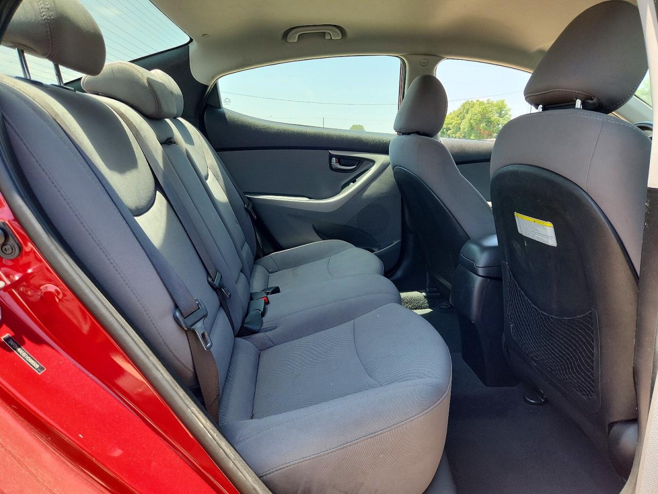 2015 HYUNDAI ELANTRA