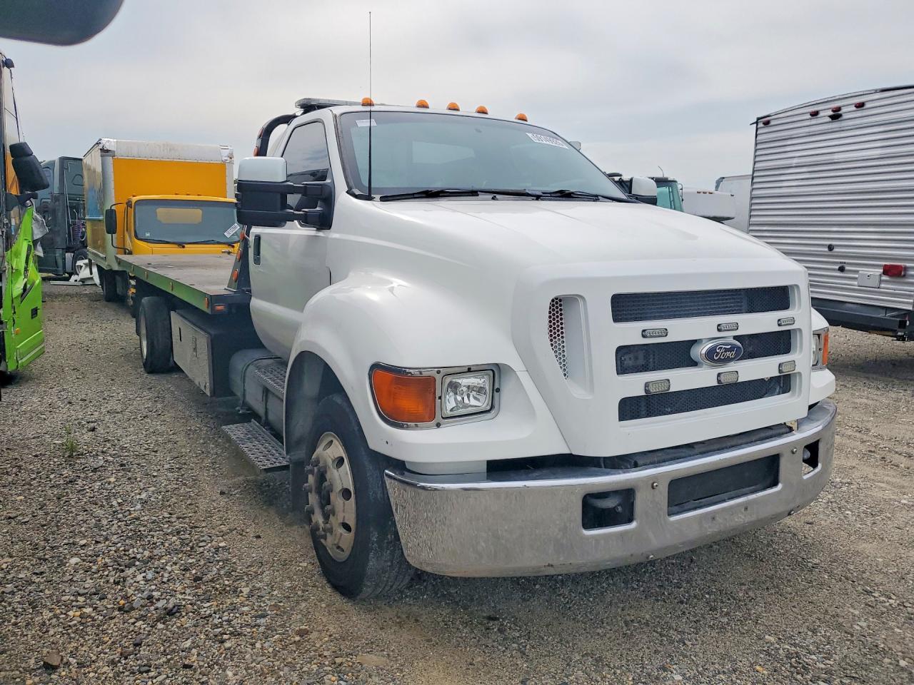 2006 FORD F650