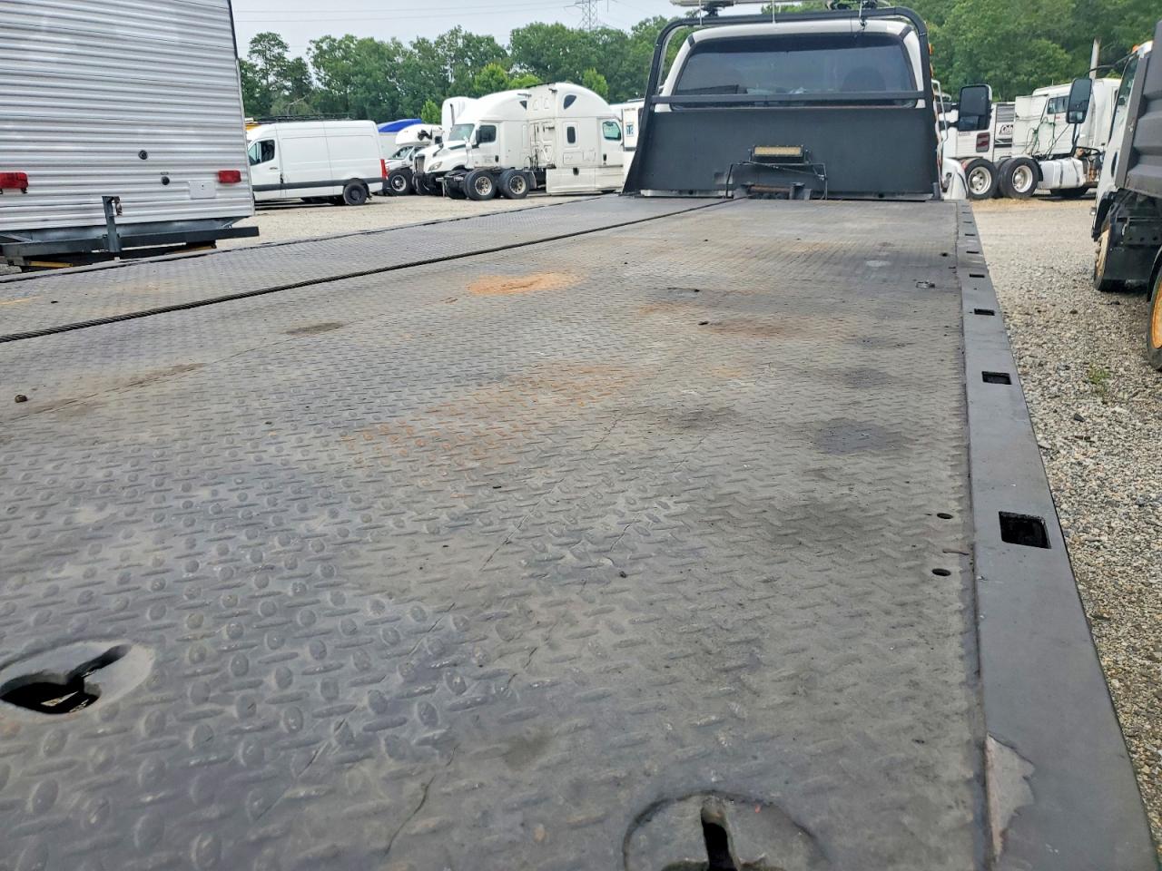 2006 FORD F650