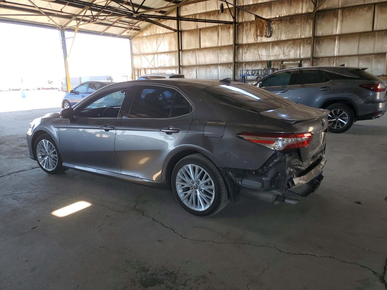 2020 TOYOTA CAMRY
