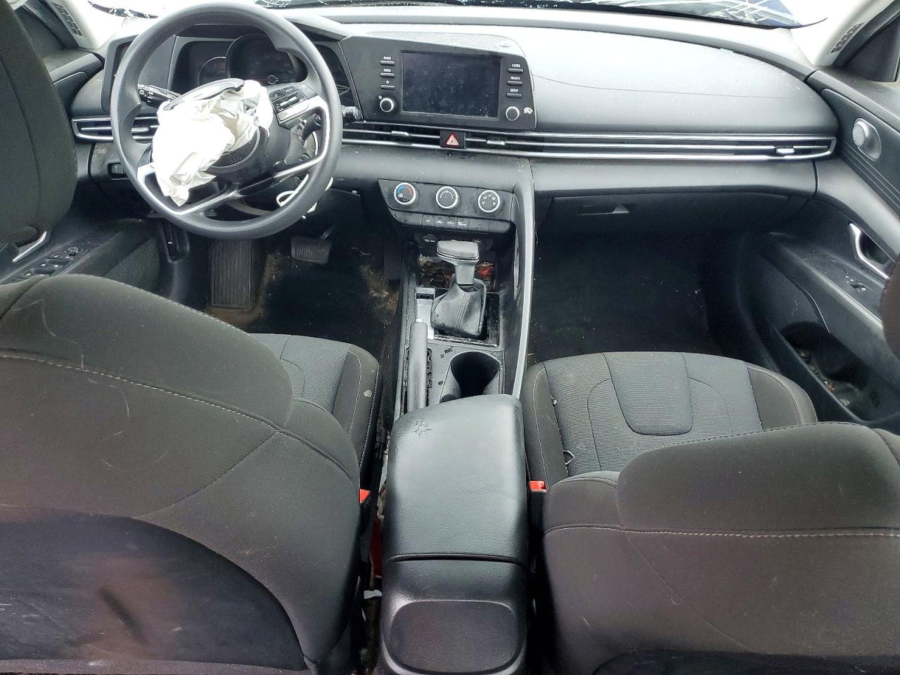 2021 HYUNDAI ELANTRA