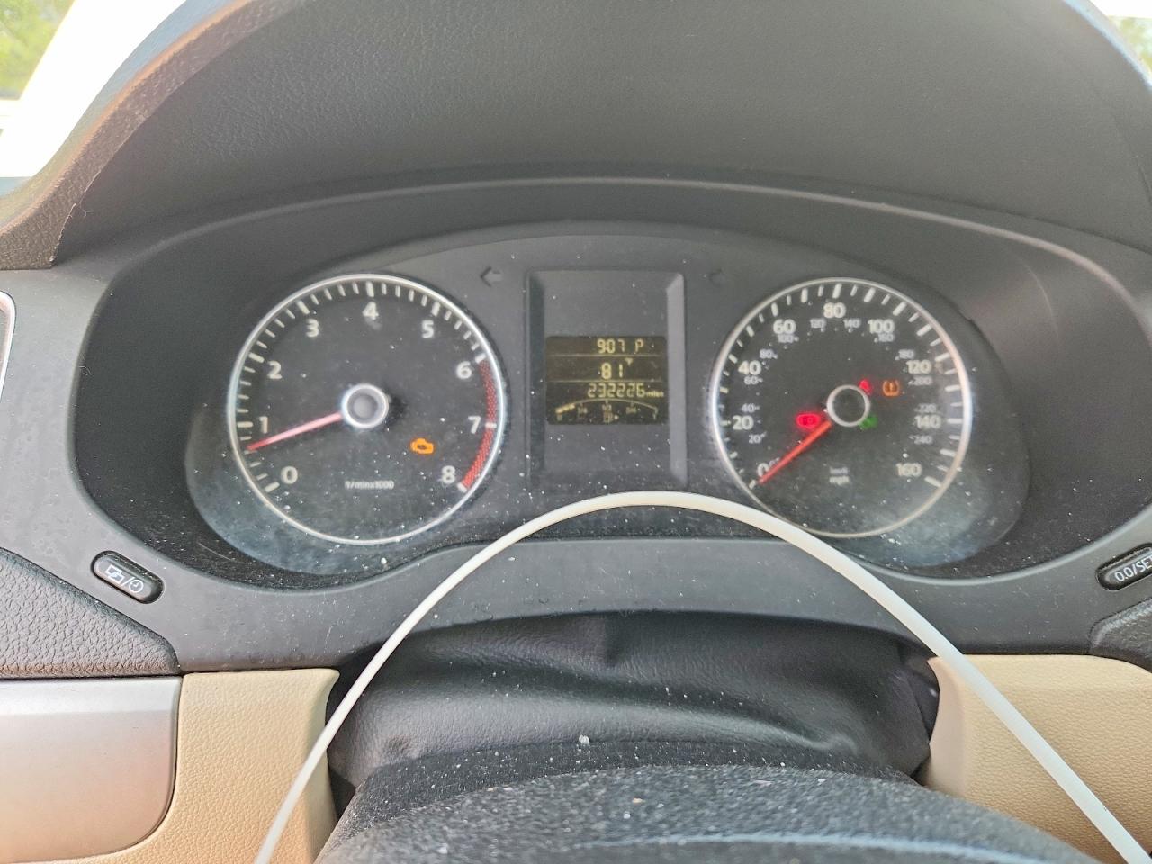 2013 VOLKSWAGEN JETTA