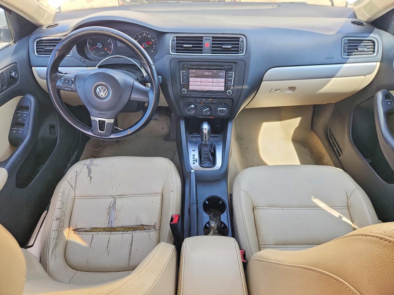2013 VOLKSWAGEN JETTA