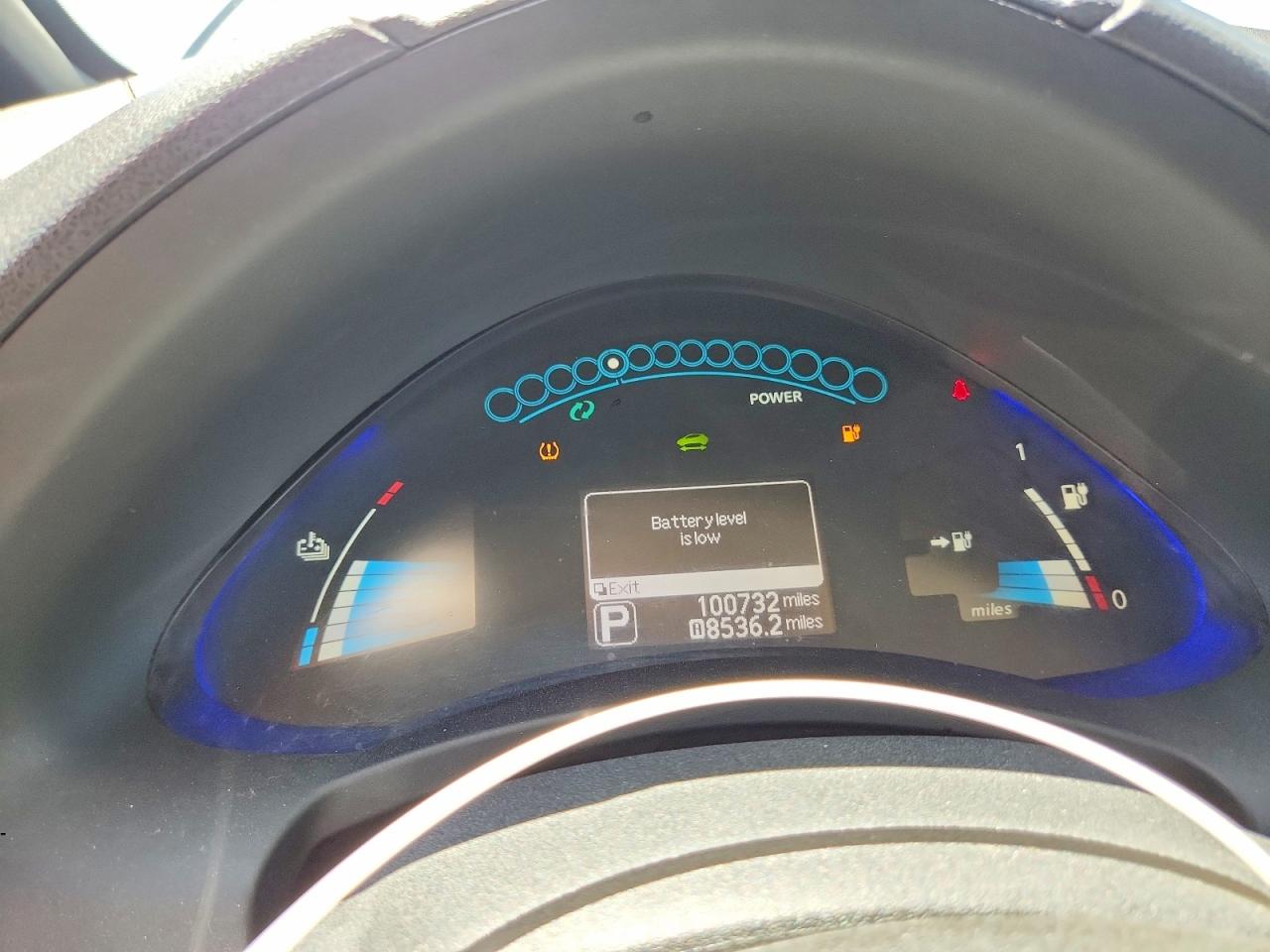2013 NISSAN LEAF