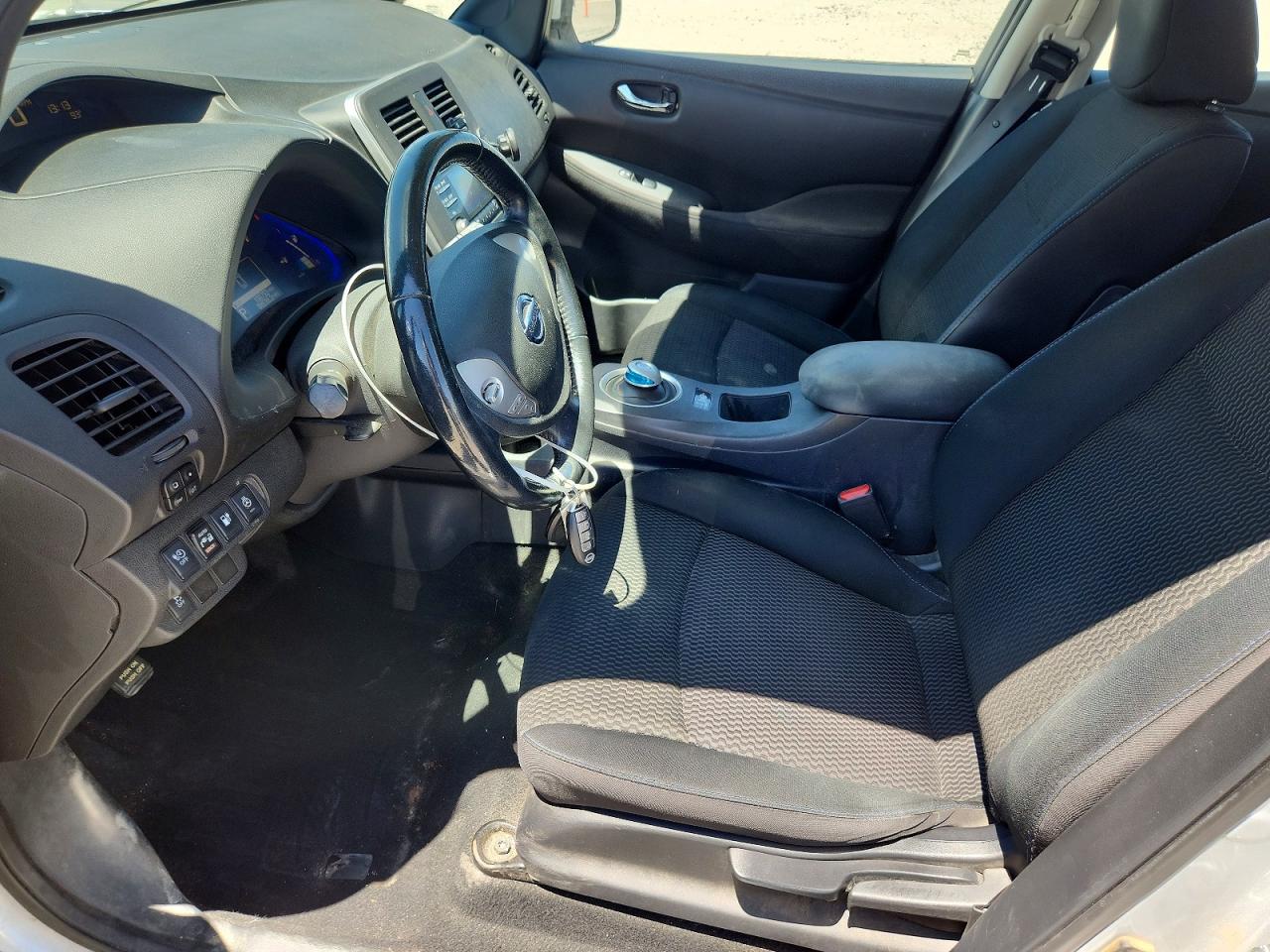 2013 NISSAN LEAF