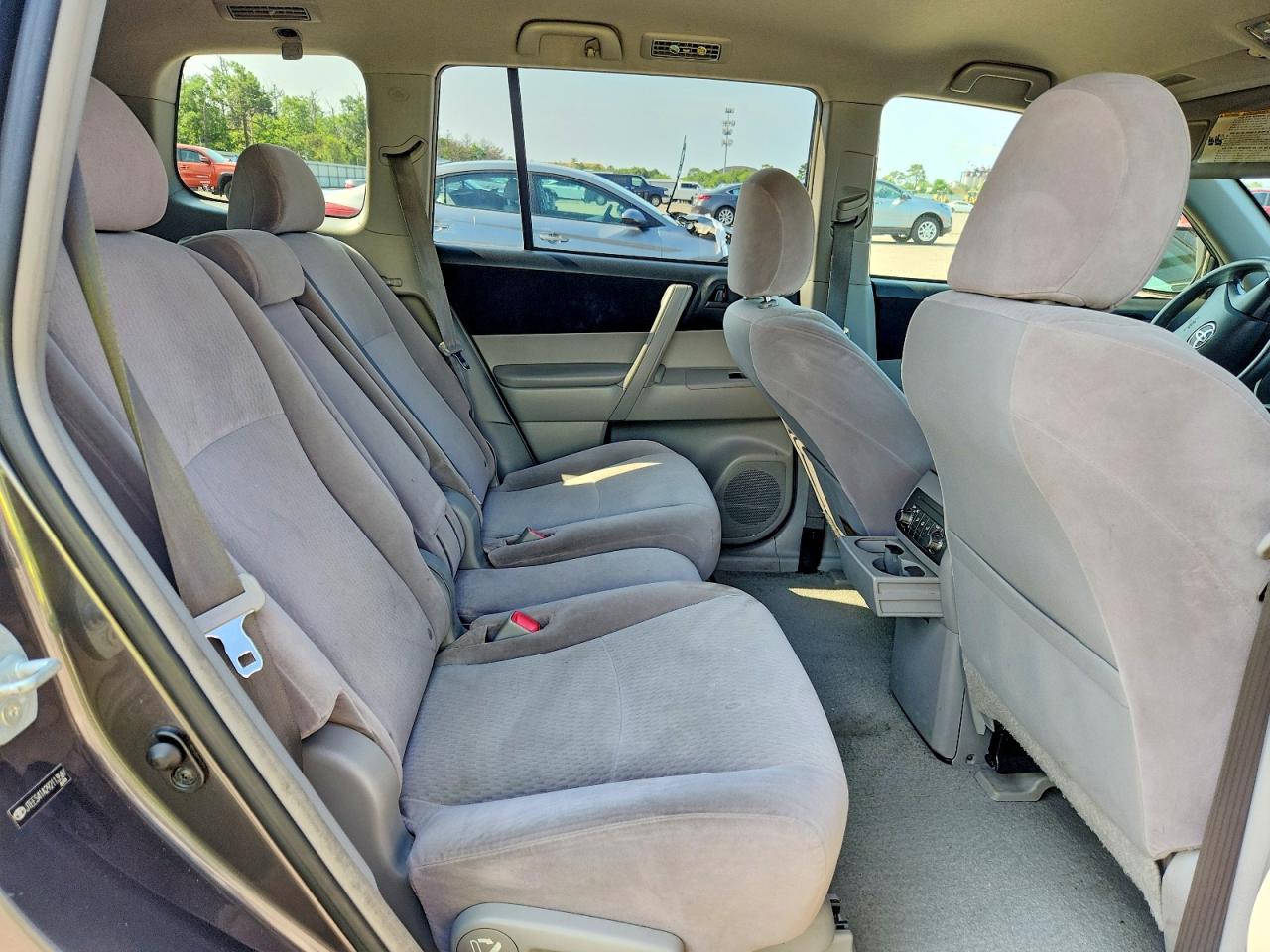 2009 TOYOTA HIGHLANDER